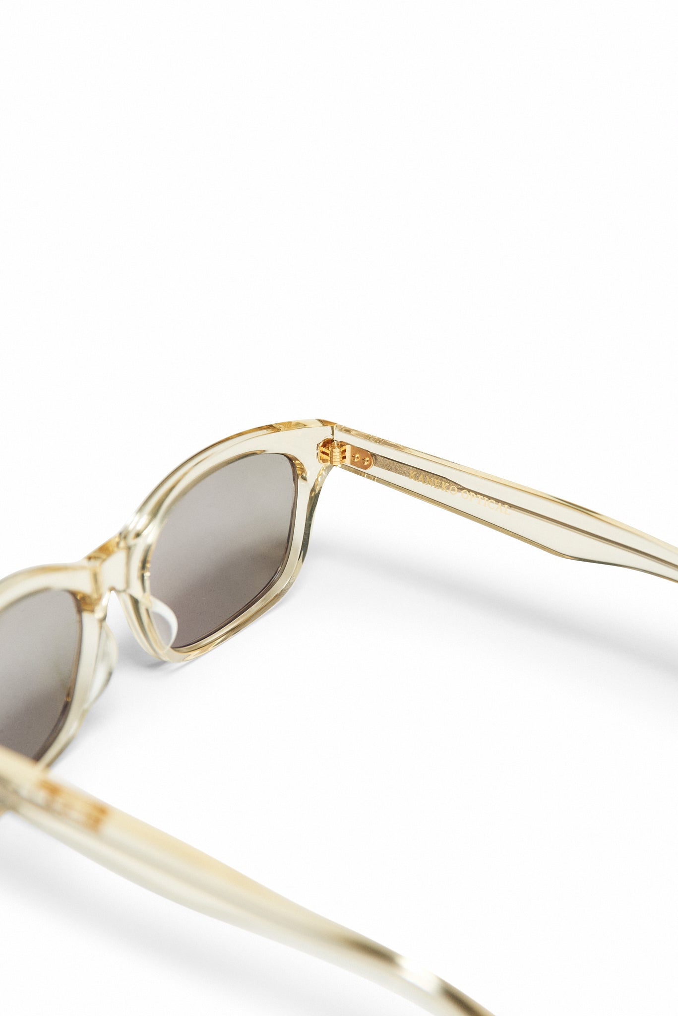 Wellington Sunglasses in Crystal with Smoke Lens